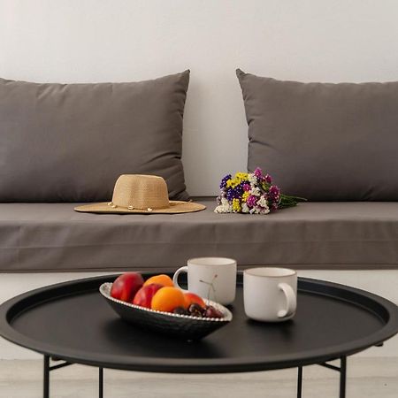 Celestial Seaview Apartments-Portara Naxos City Экстерьер фото